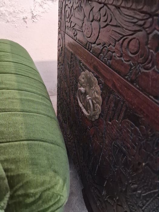 Arca antiga/vintage madeira de ótima qualidade
