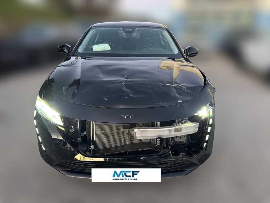 Peugeot 308 III 1.2 SW PureTech 131cv