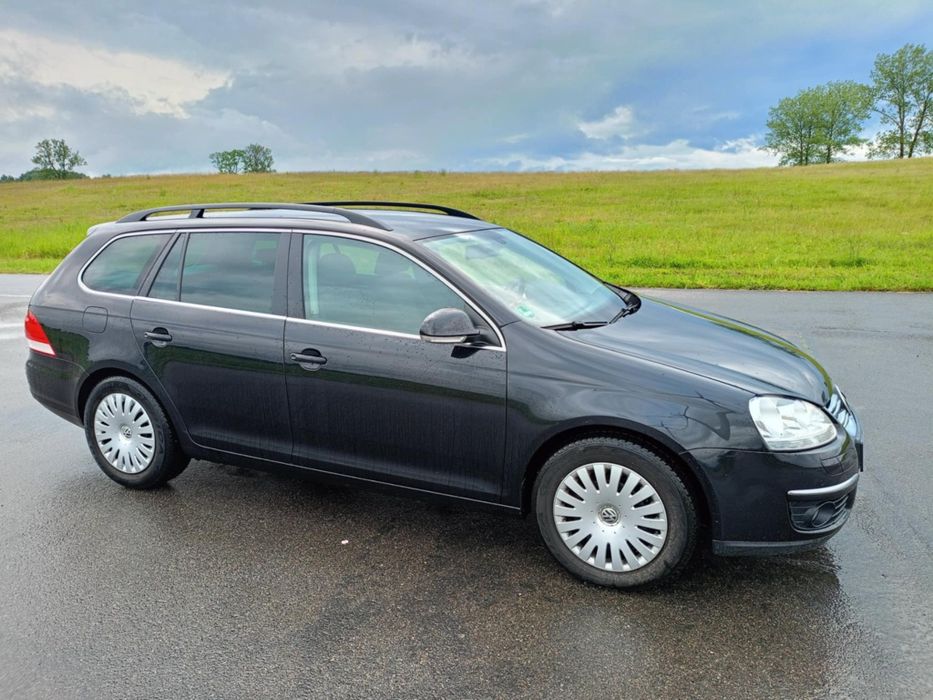 Sprzedam Volkswagen Golf TDI 1.9