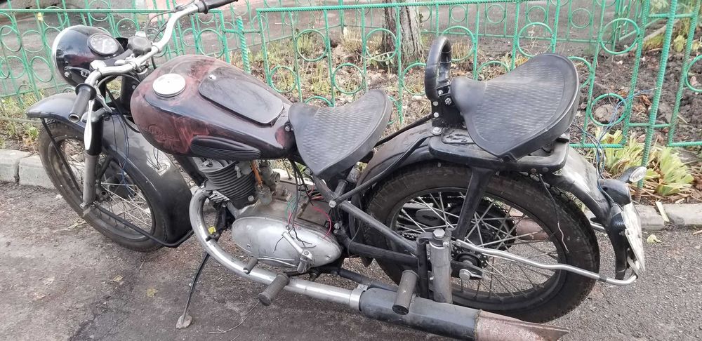 Мотоцикл ІЖ 49 1956