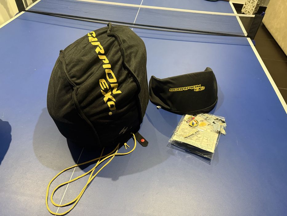 Capacete scorpion 9000