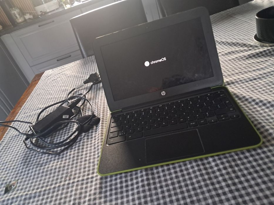 Laptop hp chrome os