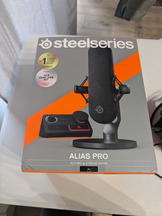 Mikrofon SteelSeries Alias Pro - używany, w pełni sprawny