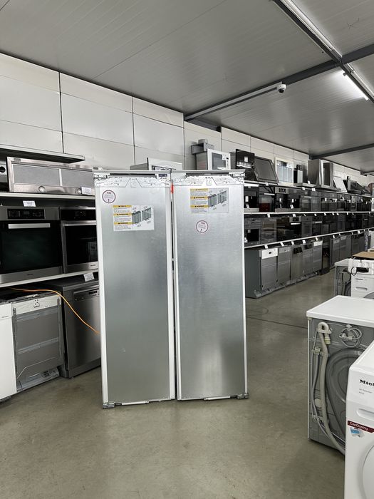 Холодильник Liebherr IRBc 5170 Морозильна камера Liebherr SIFNei 5188