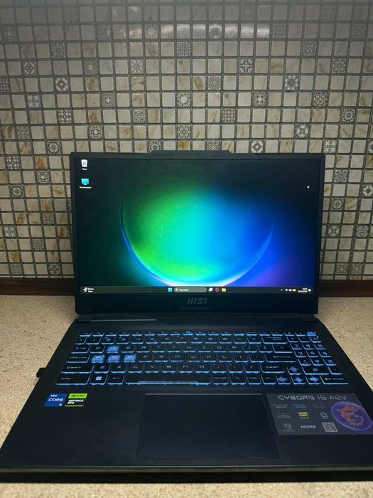 Laptop Gamingowy MSI Cyborg 15 I5 12GEN. RTX4060  16GB RAM DDR5 512GB