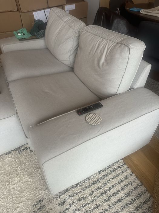 Sofa kivik ikea com repousa pes