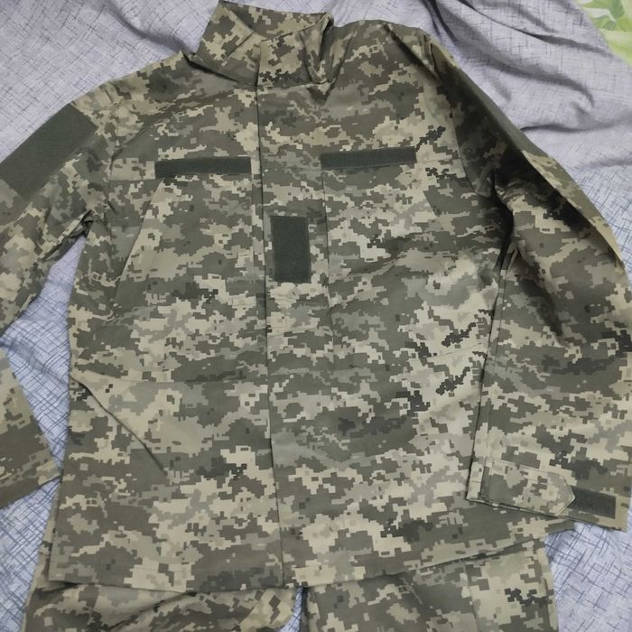 Форма військова піксель