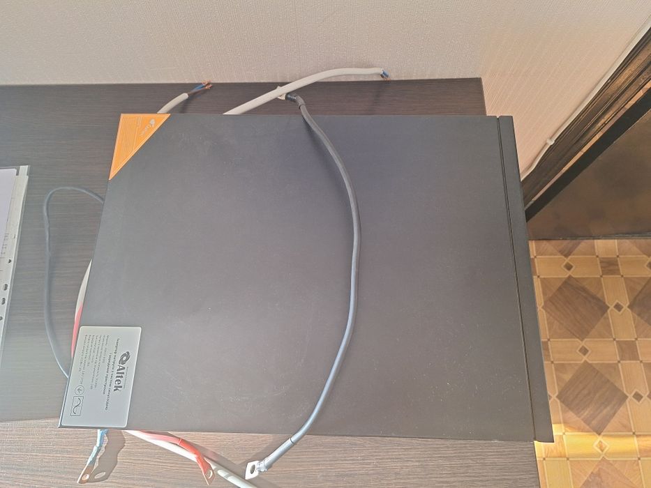 Перетворювач напруги з зарядним пристроєм  ASK12 3000 VA/2100 W DC24V