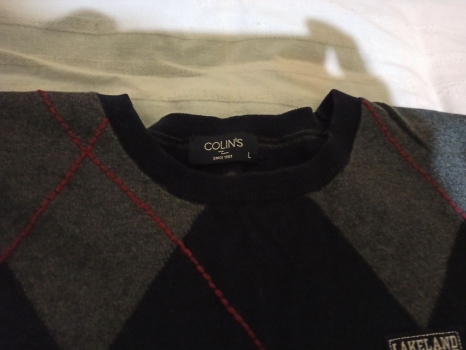 Продам кофту Colin's