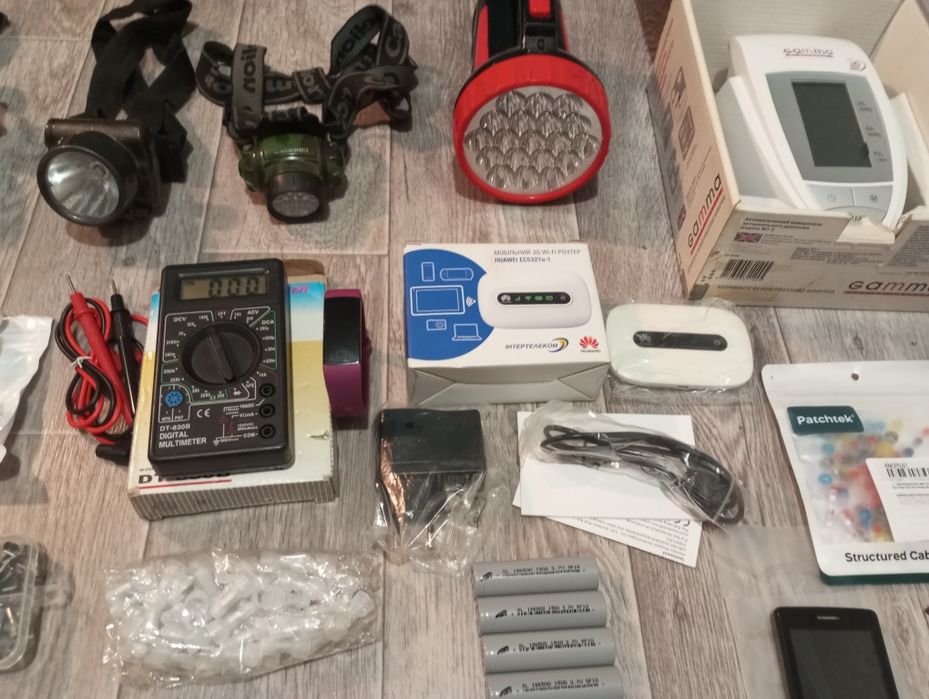 Фонарик налобный