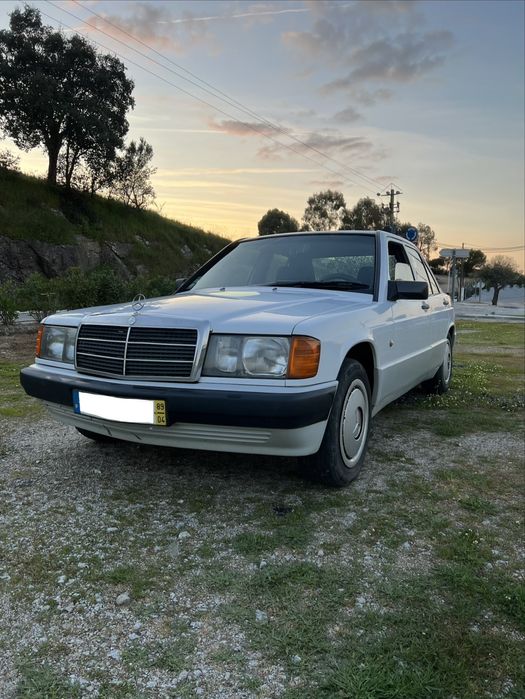 Mercedes-Benz 190D