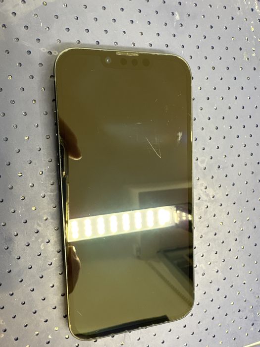 IPhone 14 87% kondycja baterii