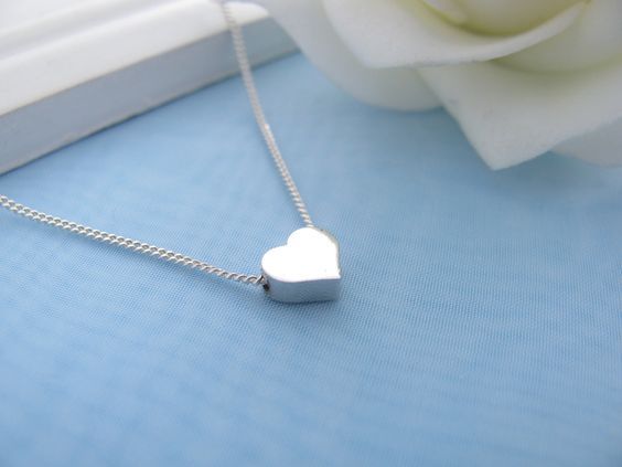 Fio Coração Dourado ou Prateado - Portes incluídos