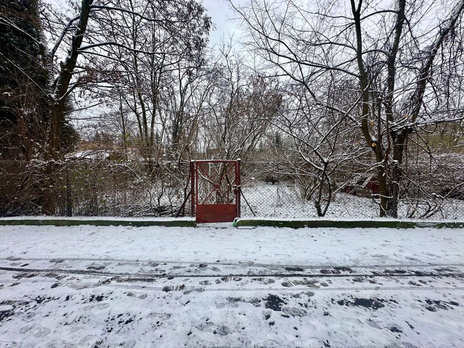 - Działka 607 mkw Tomaszowie Maz. - ul. Ugaj -