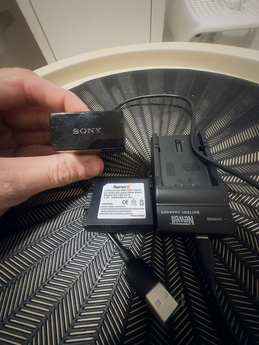 Panasonic Lumix FZ-50 Nie włącza się!