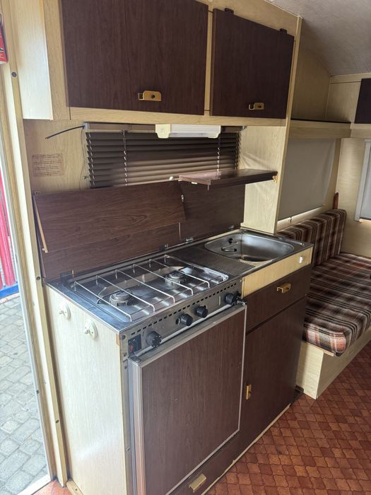 Кемпер дім на колесах