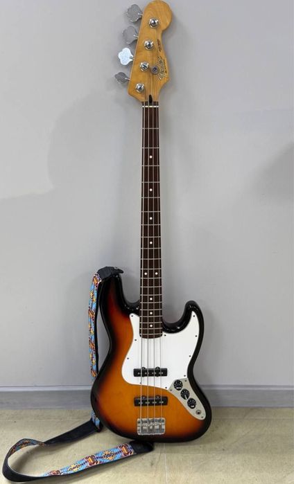 fender jazz bass - Купити музичні інструменти - Ціна на OLX.ua