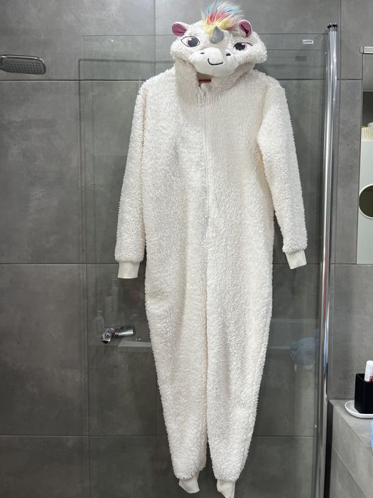 Strój, Piżama jednoczęściowa - Jednorożec - rozmiar S/M.