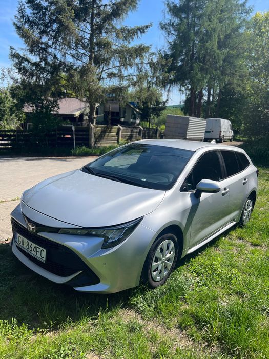 Toyota Corolla 1.2 Active 2019 salon pl