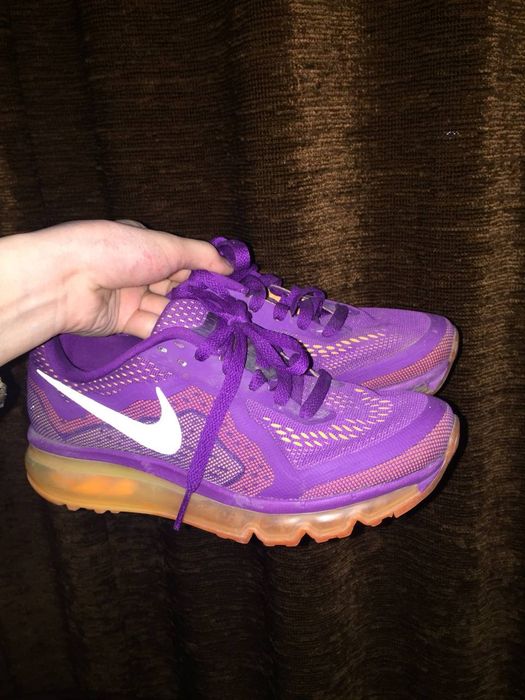 Жіночі кросівки Nike Air Max 2014 (Оригінал)
Продам яскраві та техноло