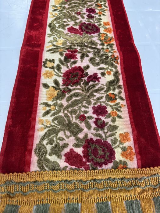 Pano em veludo antigo