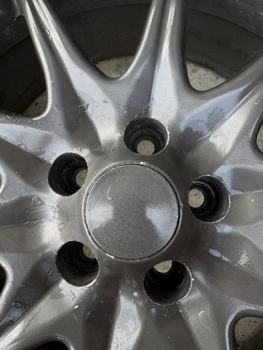 Felgi 17 5x100 z oponami