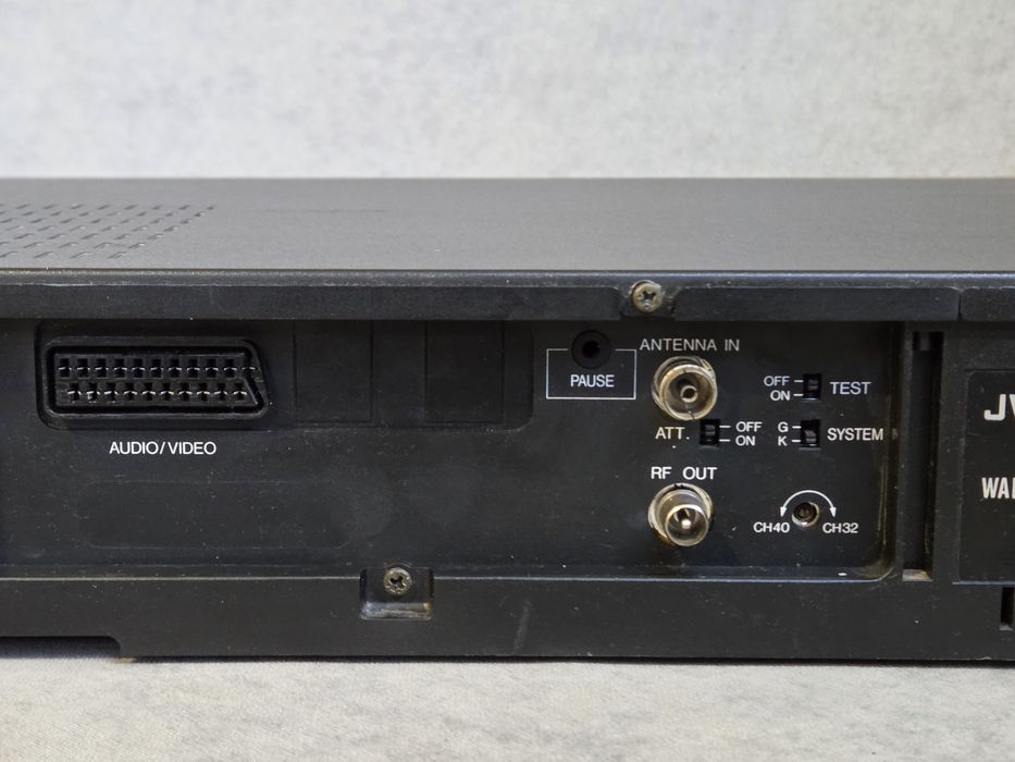 Wideo JVC HR-D 522 A (DK).