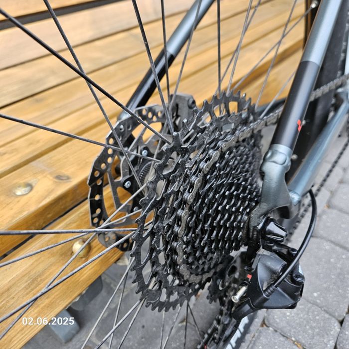 Rower Cube Analog rozm. M, kola 29