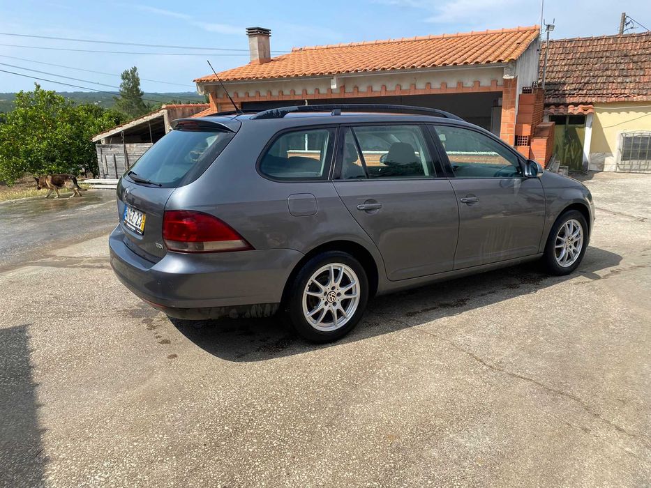 Volkswagen golf variant