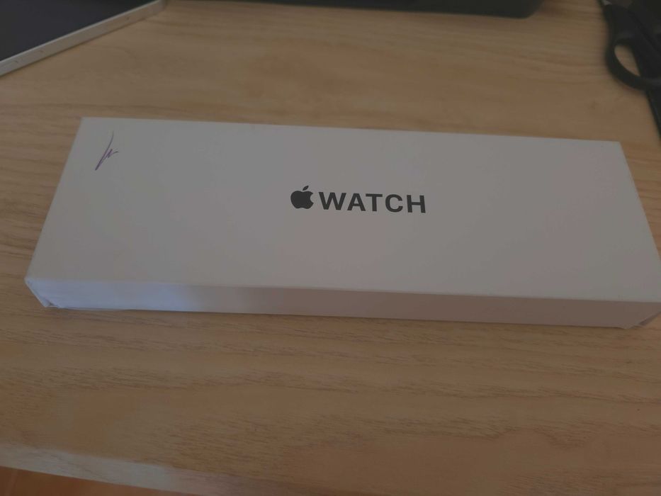 Pack Apple: iPhone 14 512GB + Apple Watch SE (2ª Gen) 44mm