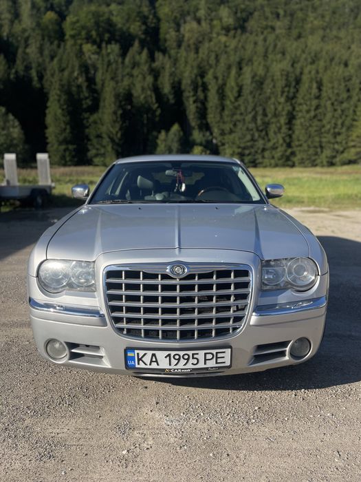 Авто Chrysler 300C 5.7 HEMI , автомат, повна комплектація