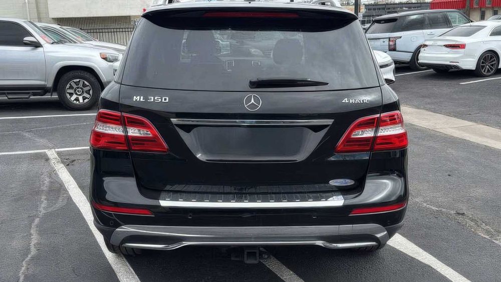 Mercedes-Benz M-Class ML 350      2013