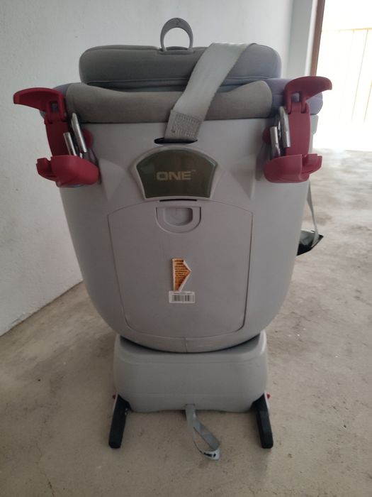 Cadeira Auto Apramo One 360º – 0 aos 36 kg / 0 aos 12 anos – ISOFIX