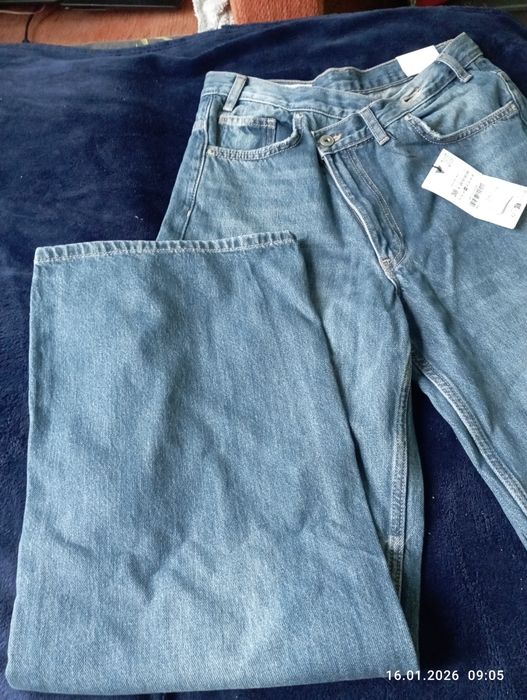 Джинсы Zara новые
