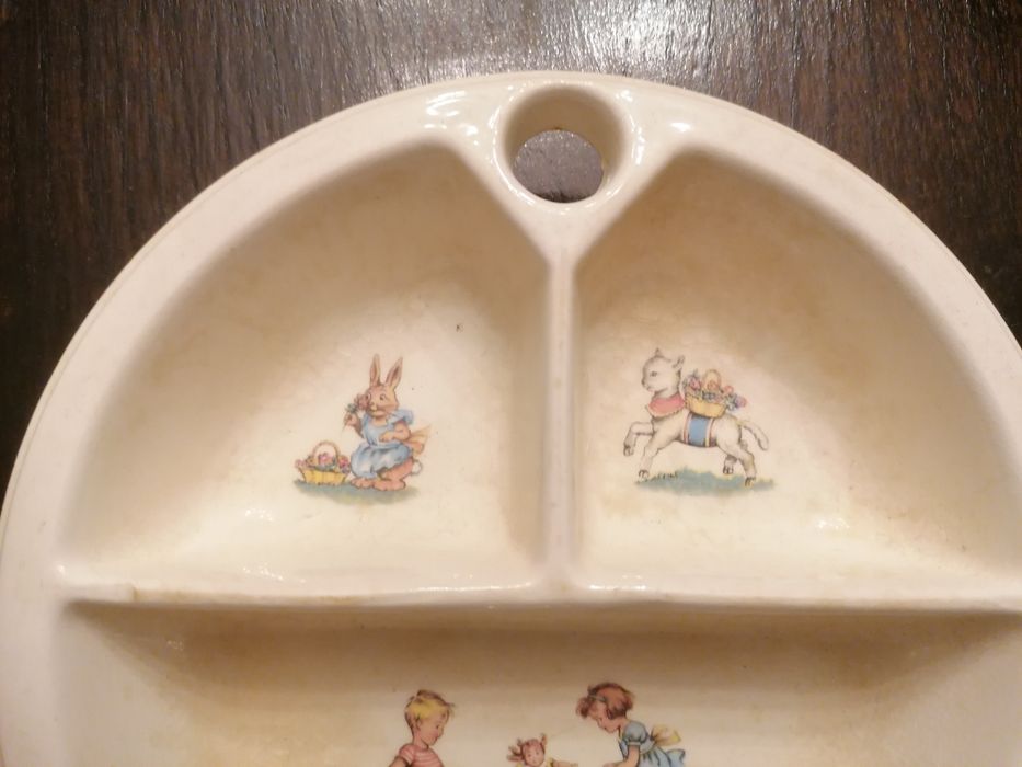 Prato infantil de aquecimento vintage