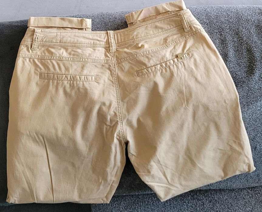 Spodnie Reserved 38 beż na lato chinosy