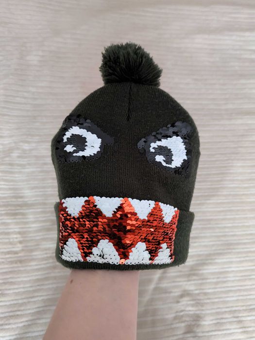 Продам шапочку дитячу