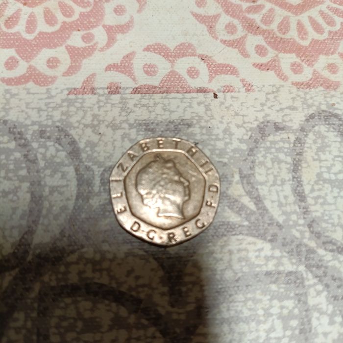 Moeda Elizabeth segunda , negociável