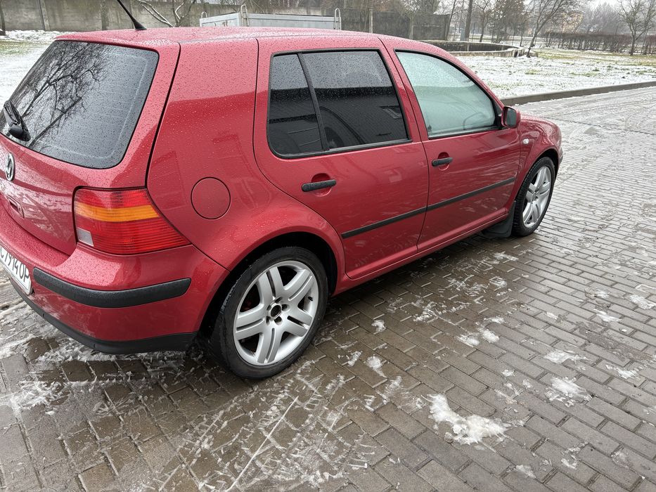 Легковий автомобіль