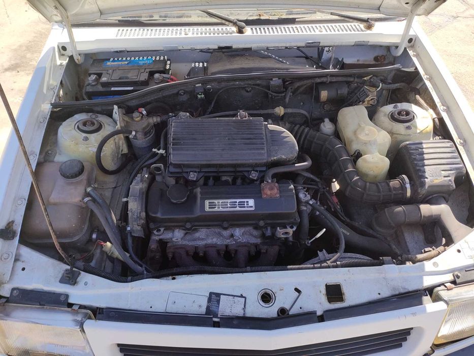 OPEL Corsa A CC (S83) 1.5 D Diesel 50 cv / 37 kW Para Peças!