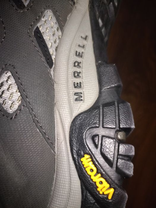 Buty trekingowe podejsciowe MERRELL beluga podeszwa Vibram  Gore-Tex