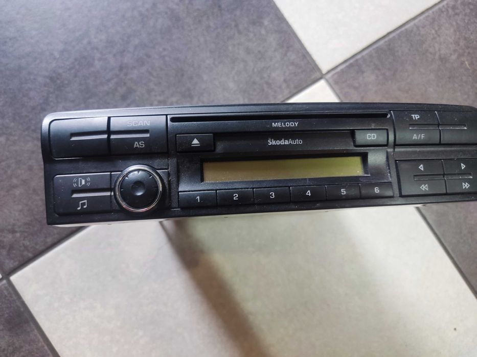 skoda octavia 2 orginalne radio