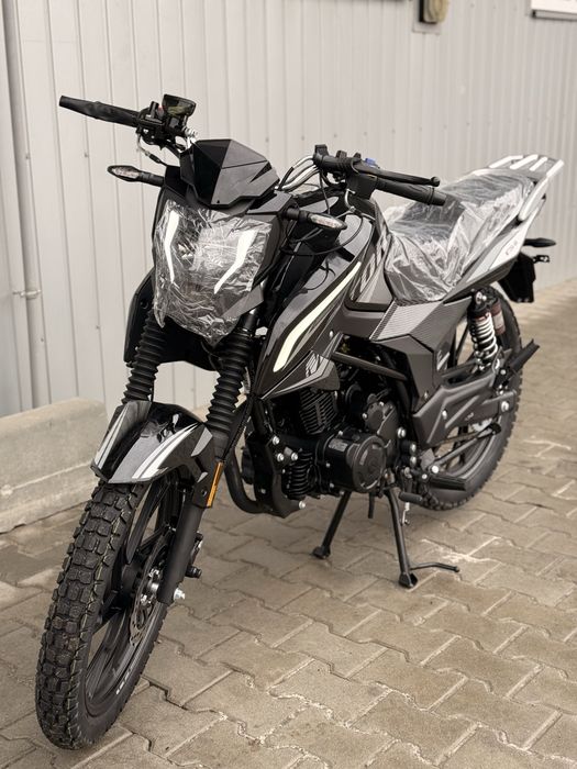 Мотоцикл  musstang region  mt250-9r