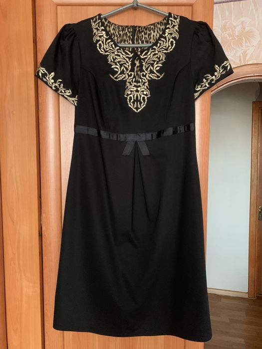 Сукня, сукня з вишивкою