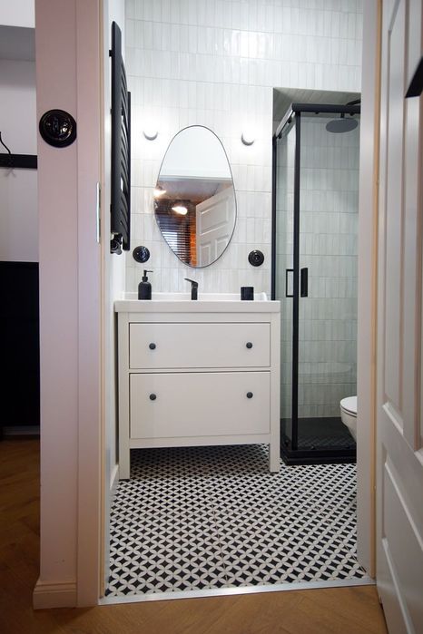 Mała Funkcjonalna kawalerka przy PANS