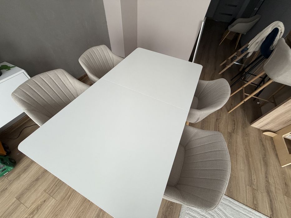 Stół rozkladany 160x90cm