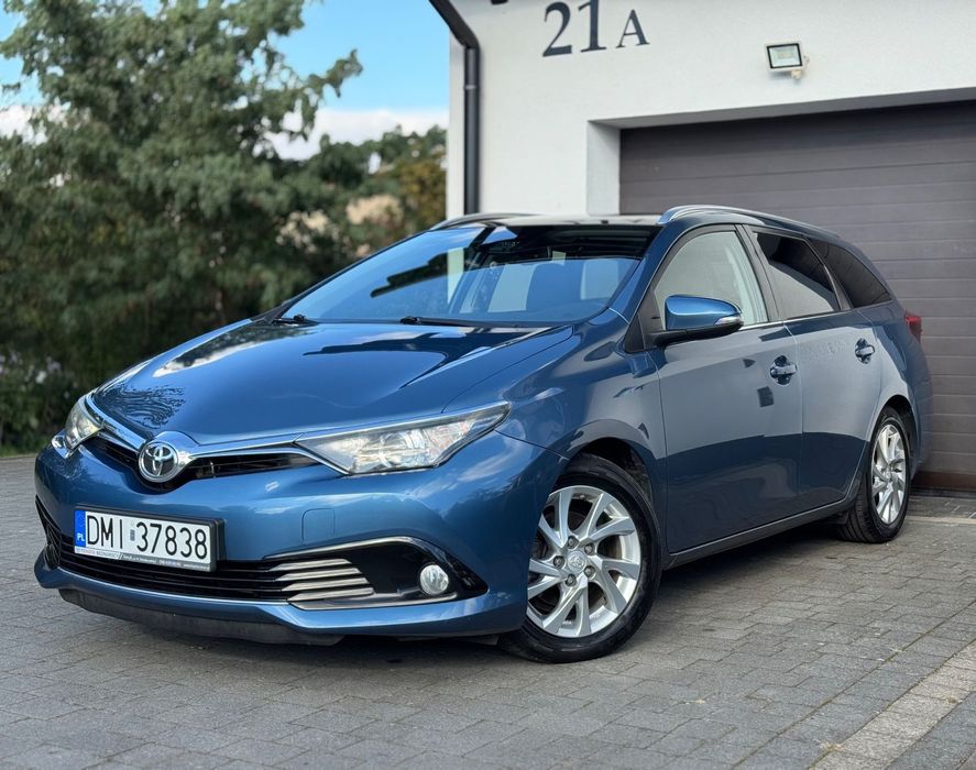 Toyota Auris Toyota Auris 1.6 D-4D