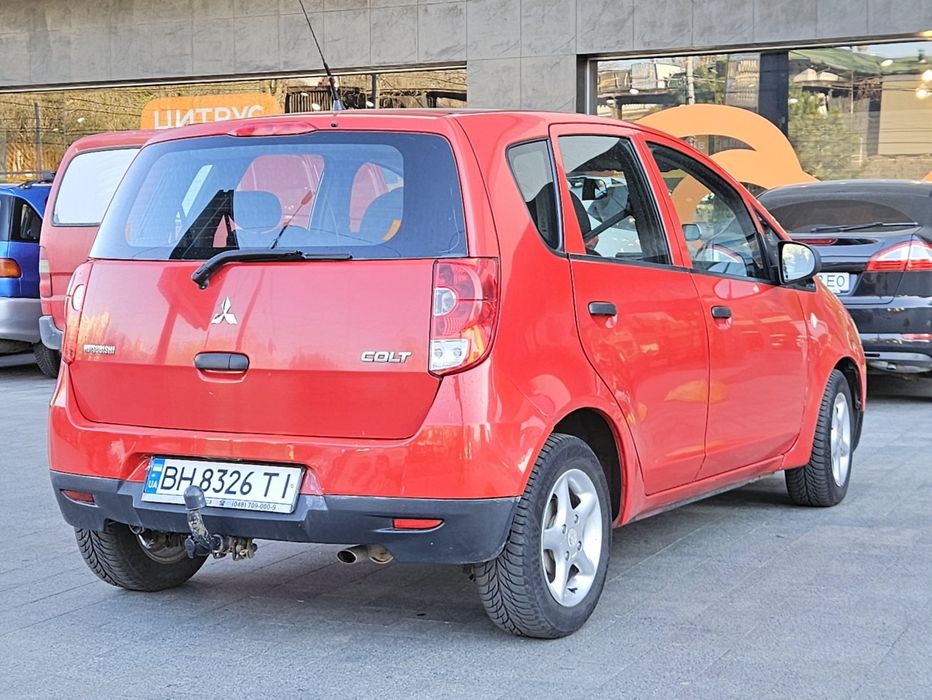 Продам "Mitsubishi " Кольт 2008г