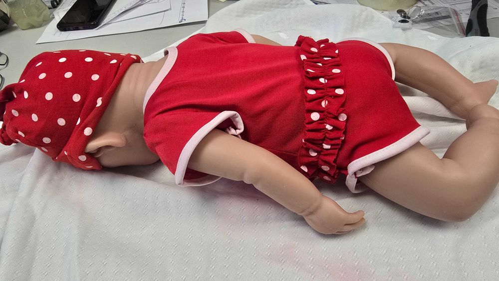 realistyczna lalka Reborn dziewczynka silikonowa pełna