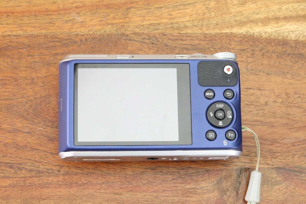 A invejável Samsung WB350F, Touchscreen, 21x zoom, Wifi